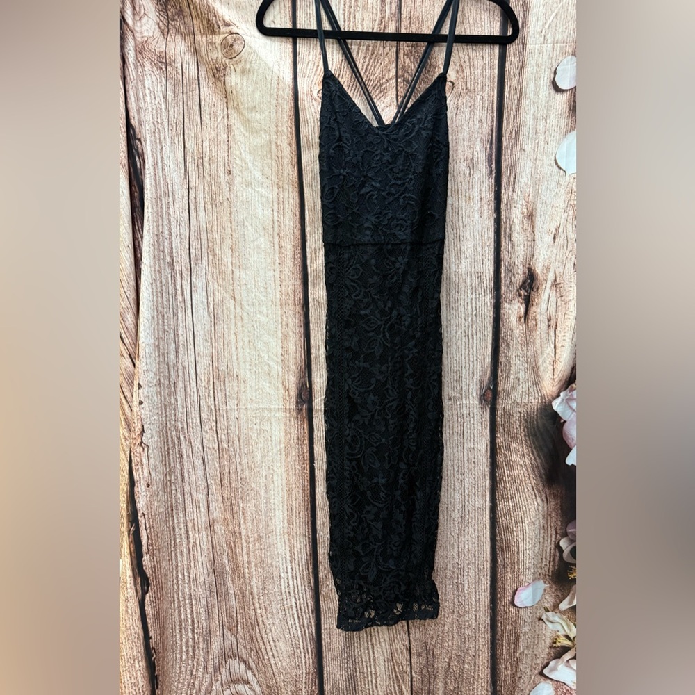 Elegant Black Lace Dress